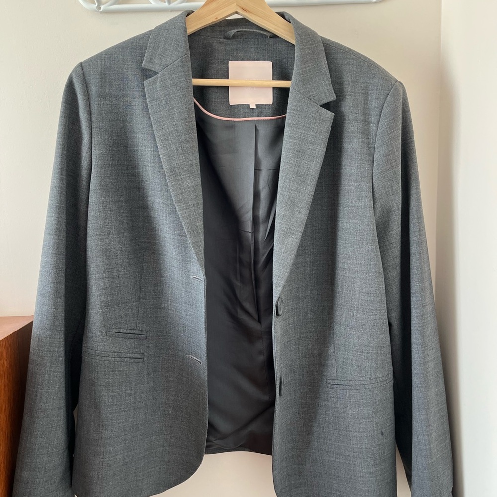 Women’s Gray Oversized Blazer